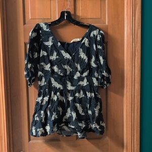 Women’s Navy Bird-Print V-Neck Peasant Top
